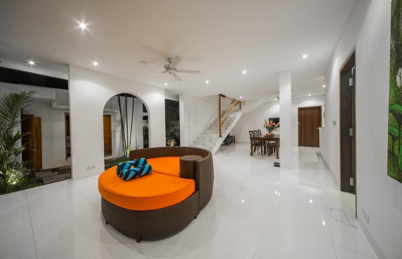 Villa Pearl Seminyak Exterior photo