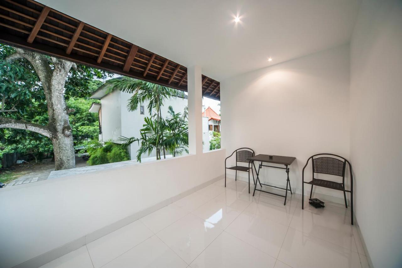 Villa Pearl Seminyak Exterior photo
