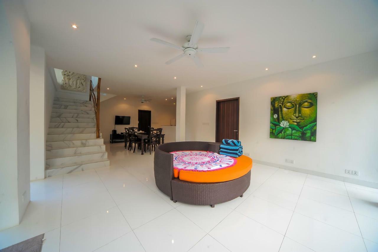 Villa Pearl Seminyak Exterior photo